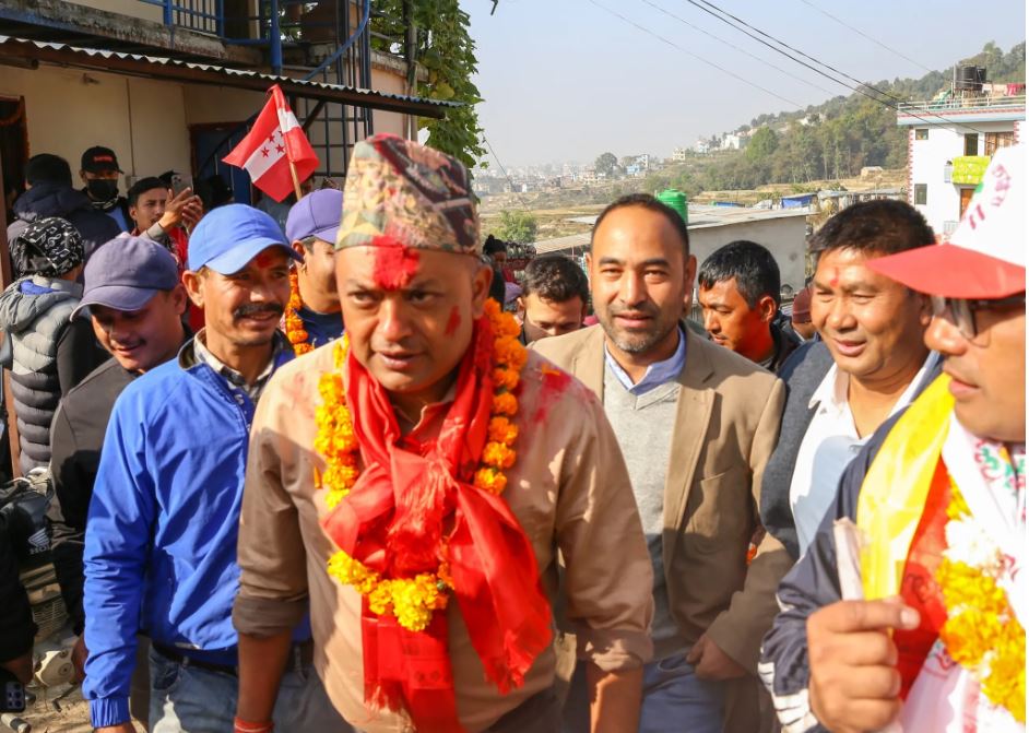 Gagan Thapa Wins From Kathmandu 4 Enewspolar Enewspolar