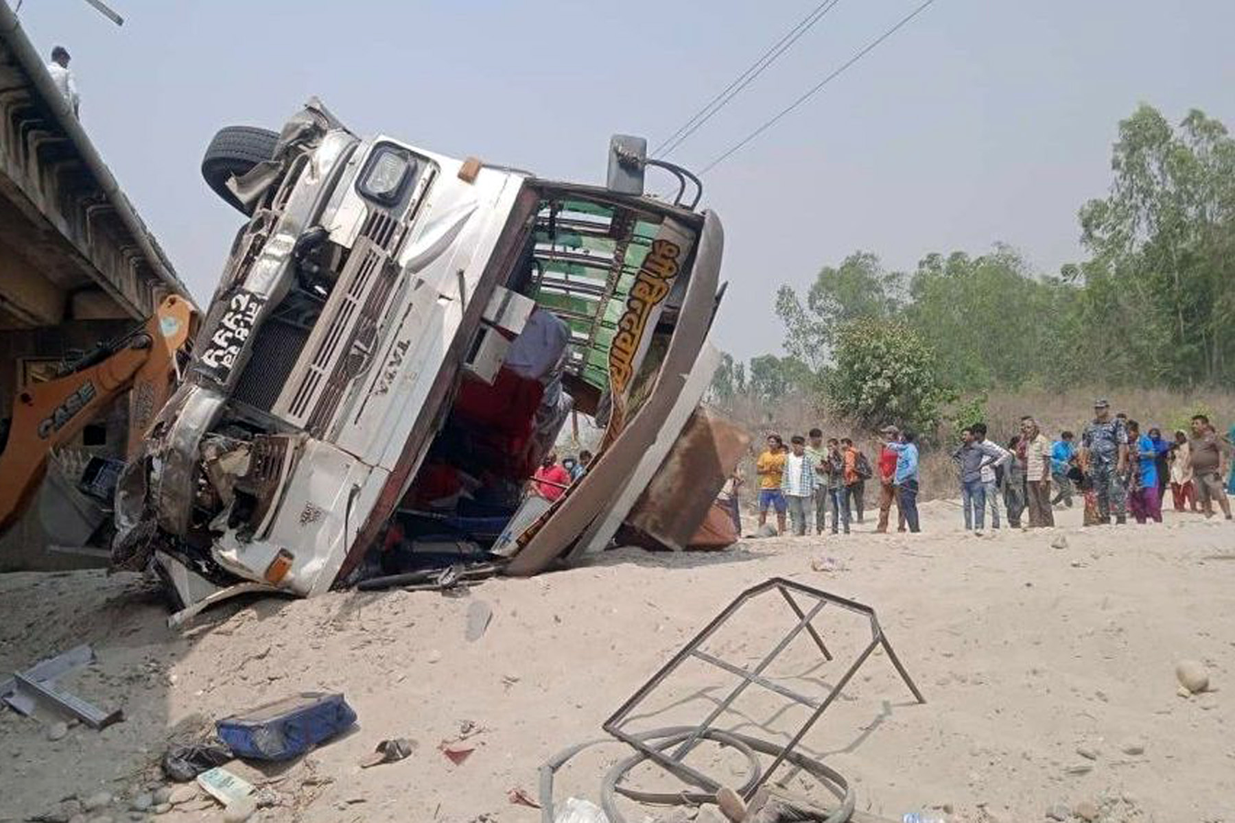 Malangawa bus accident