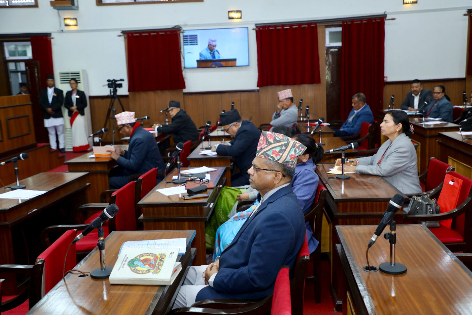 NA retracts bill on social network use